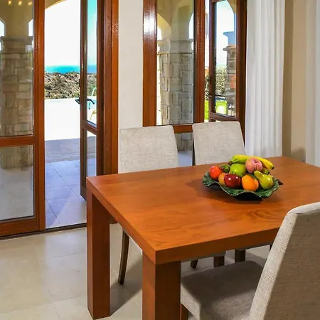 Villa Theseus Village Ta02